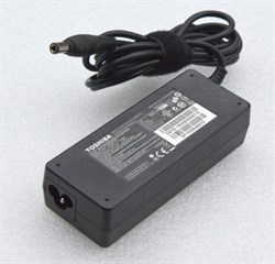 Зарядка для ноутбука Toshiba 15V 6A (90W) 6,3x3мм PA0115 - фото 10266